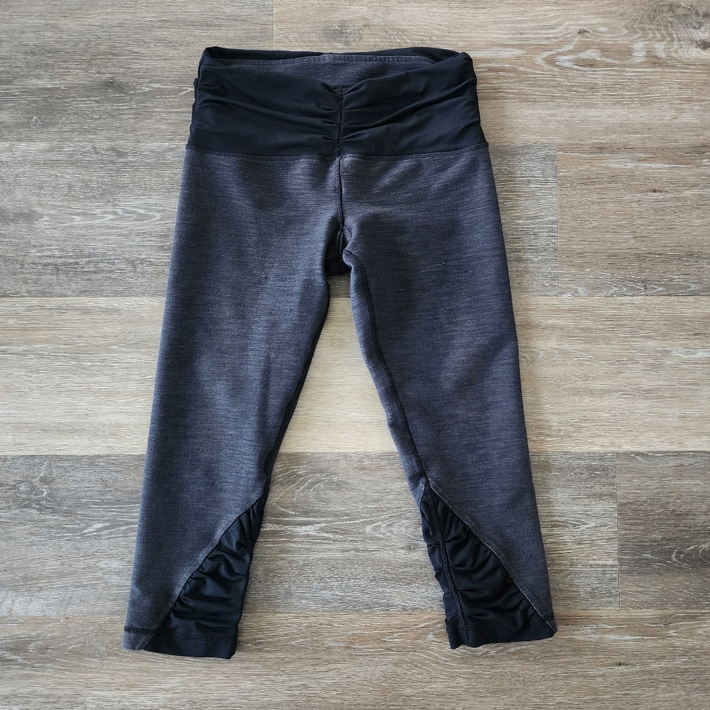 Lululemon Leggings Size 6 Soft Cotton Full Length Black Gray